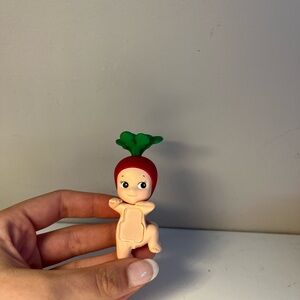 REAL AUTHENTIC Sonny Angel Veggie Hipper Series radish